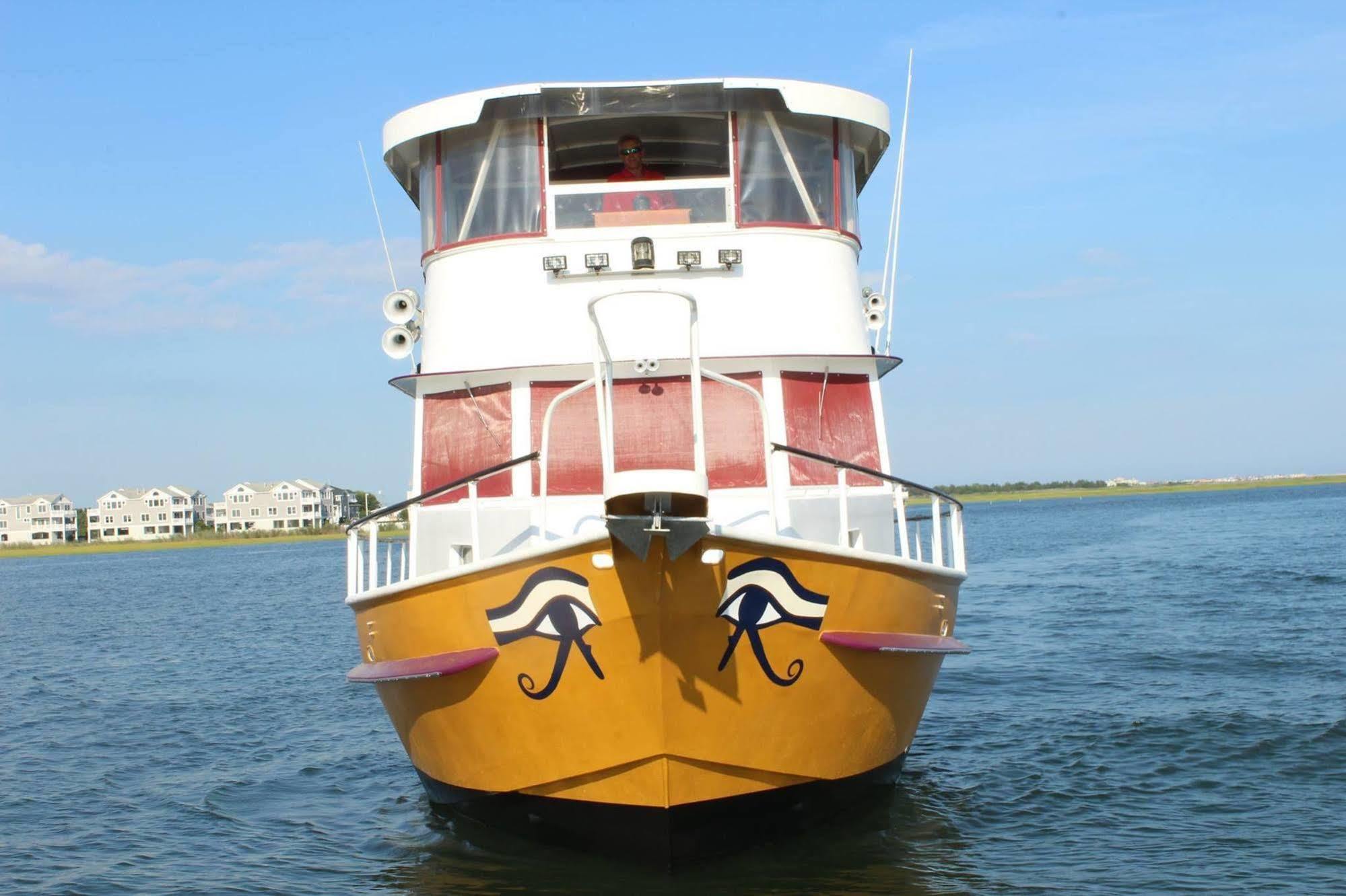 Tavern On The Bay Hotel - Frank Sinatra Suite Somers Point Ngoại thất bức ảnh